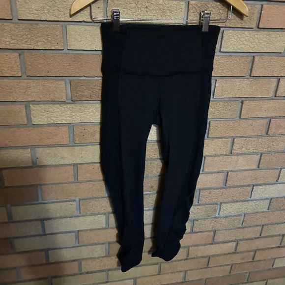 Lululemon On Your Mark Crop 23" Leggings Pants Black Size 4 - Picture 4 of 9
